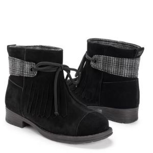 Muk Luks Women's Lynsey Boots